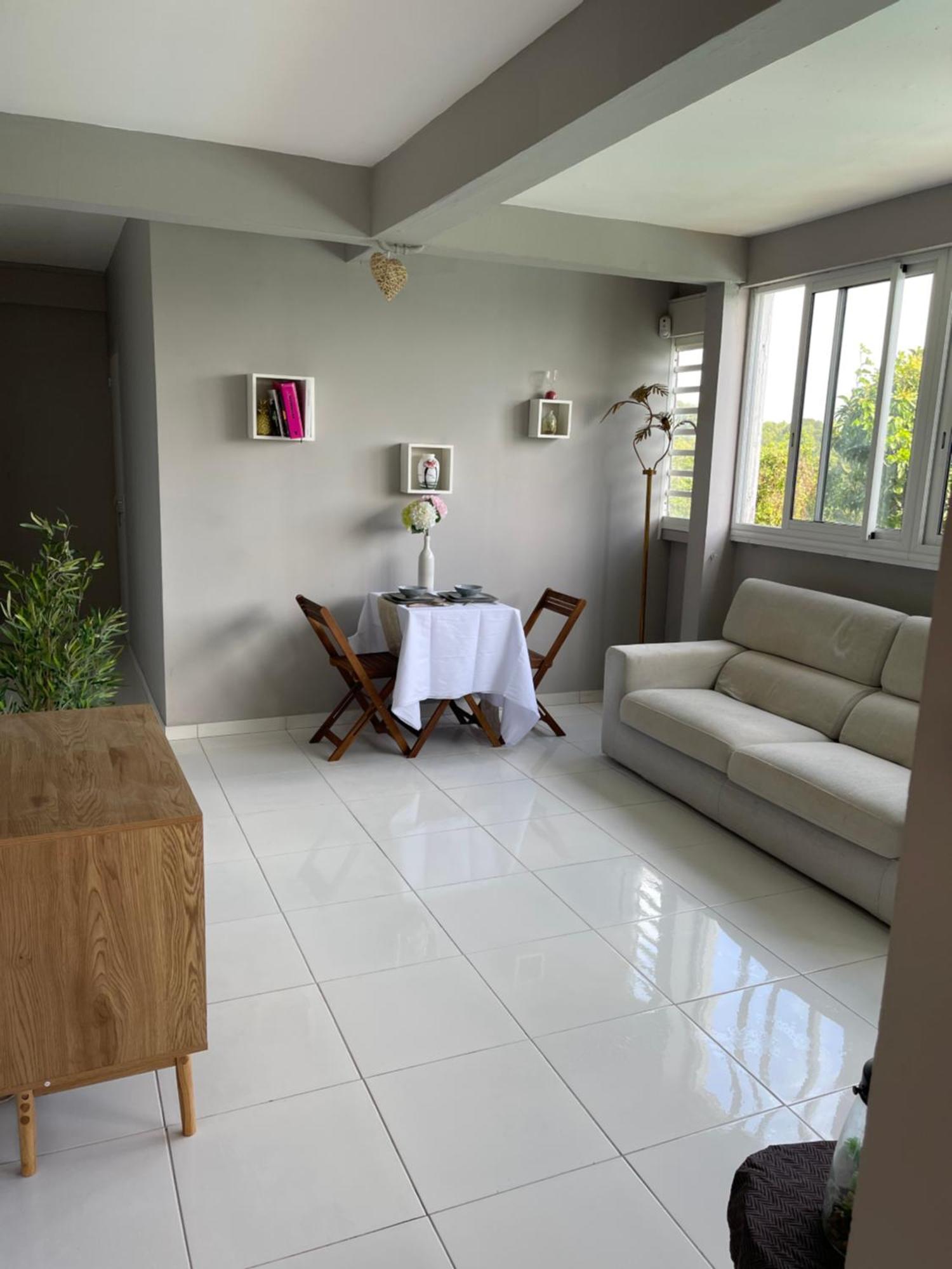 Appartement Lalau Avec Vue Sur La Mer Et Piscine Schoelcher Chambre photo